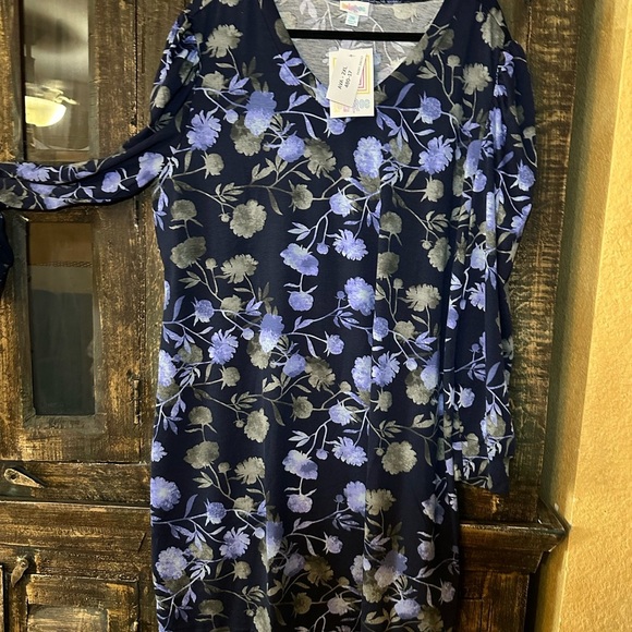 Lularoe AVA Women’s Size 2XL Blue Floral V-neck Mutton Long Sleeve Dress NWT - Picture 3 of 8